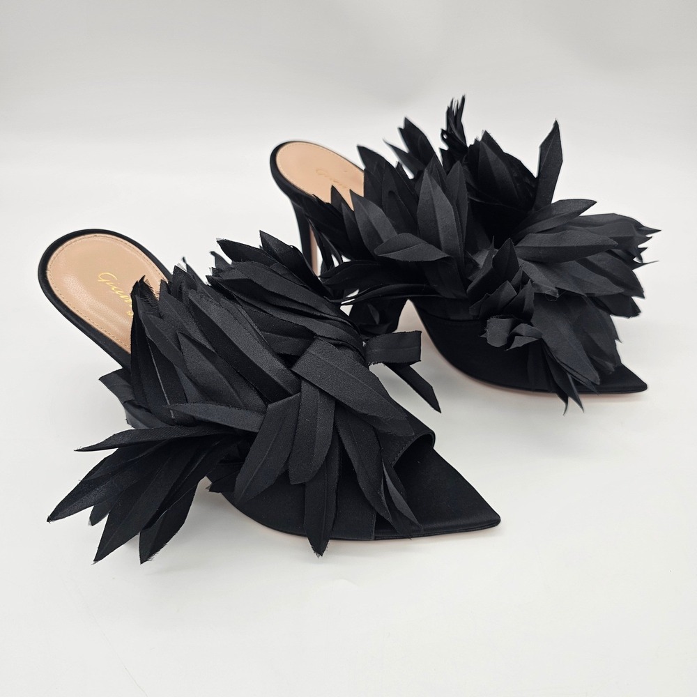 Gianvito Rossi Daniah Mules Womens Black Crepe Silk Petal Fringe Heels EU37 US 7